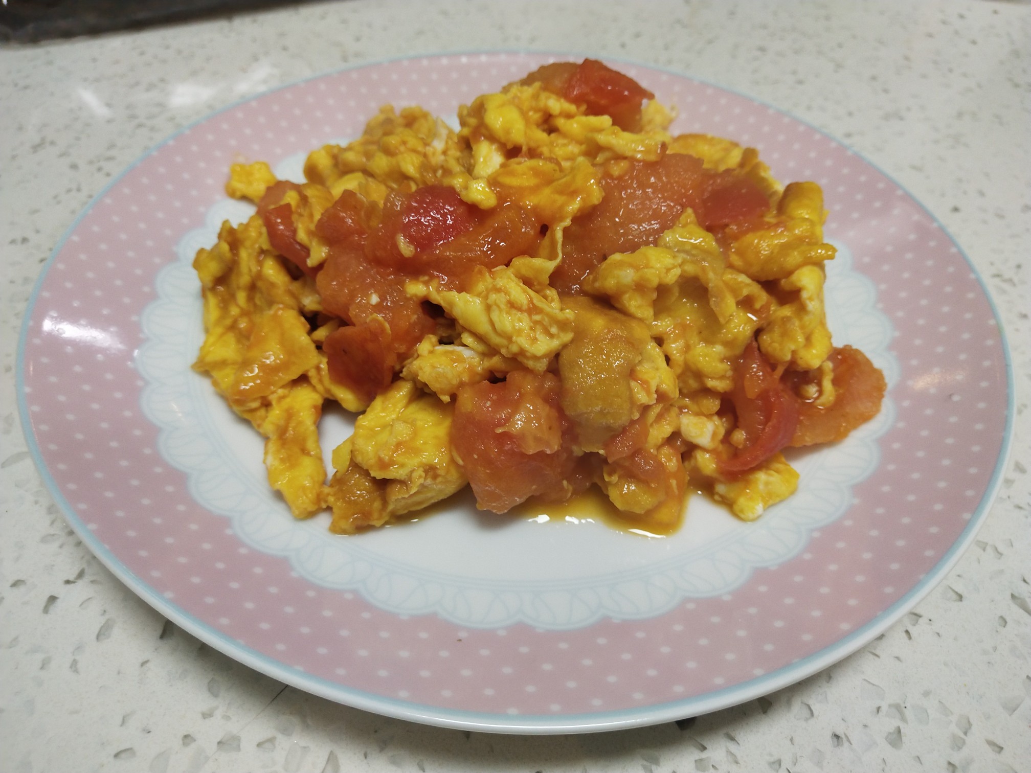 西紅柿炒雞蛋的做法-家常味炒菜譜