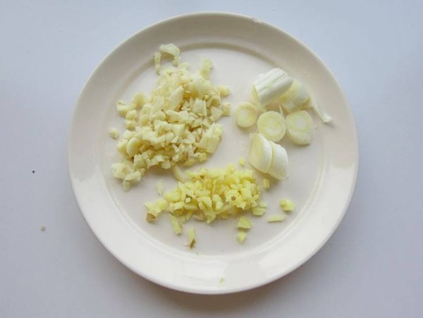 香辣酸菜肉片的做法-香辣味煮菜譜