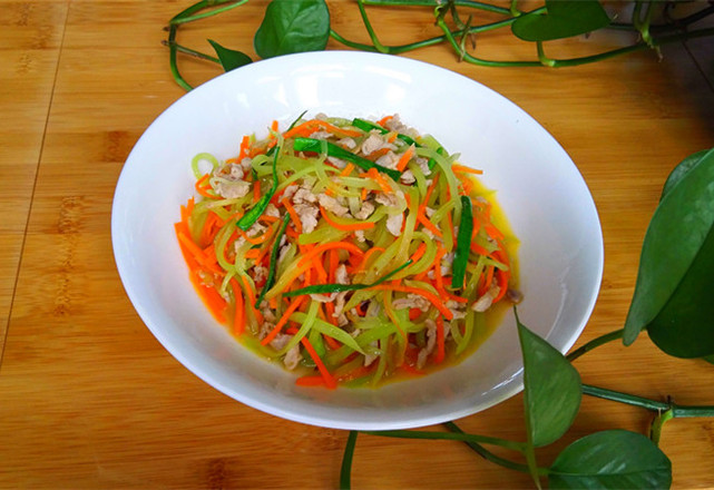 萵筍炒肉絲的做法-咸鮮味炒菜譜-易網(wǎng)健康養(yǎng)生網(wǎng) 萵筍炒肉絲的做法-咸鮮味炒菜譜