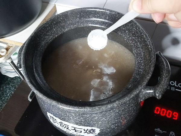 自制豬皮凍的做法-家常味砂鍋菜譜