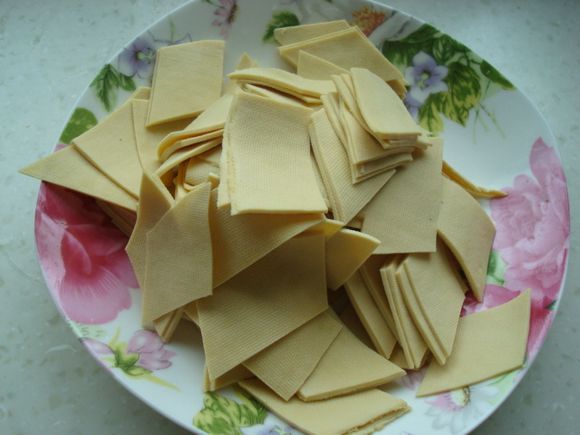 千張白菜亂燉的做法-家常味燉菜譜