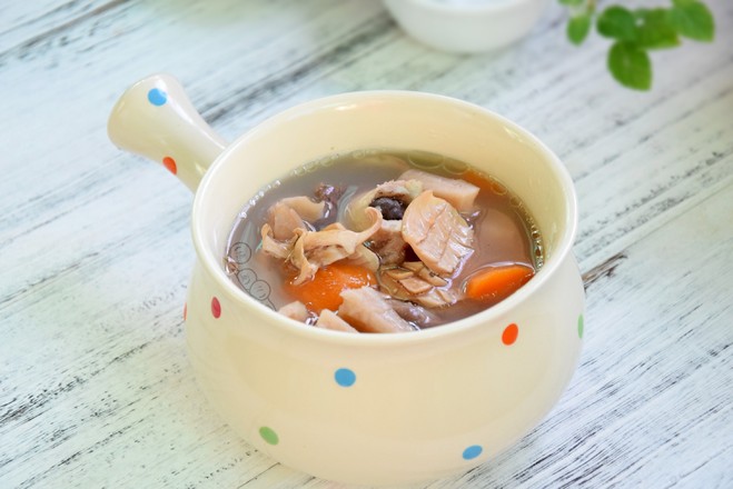 蓮藕墨魚筒骨湯的做法-家常味煲菜譜