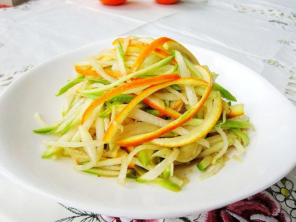 橙子皮拌青蘿卜絲的做法-家常味拌菜譜