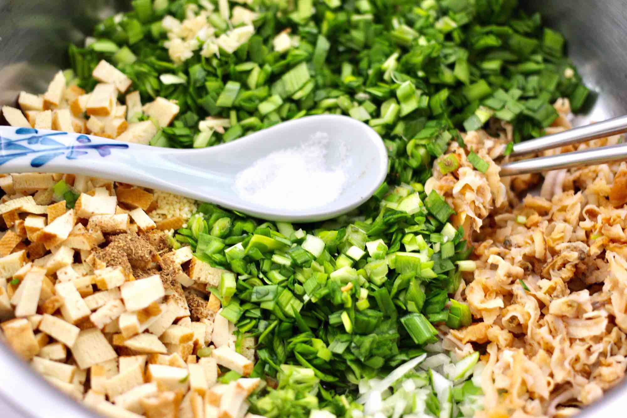 扇貝香干翠玉餃子的做法-咸鮮味煮菜譜-易網(wǎng)健康養(yǎng)生網(wǎng) 扇貝香干翠玉餃子的做法-咸鮮味煮菜譜