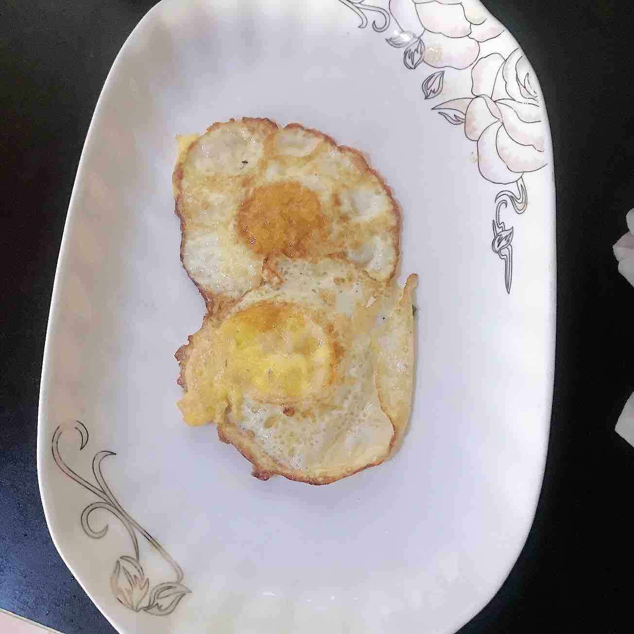 荷包蛋辣椒的做法-咸鮮味炒菜譜