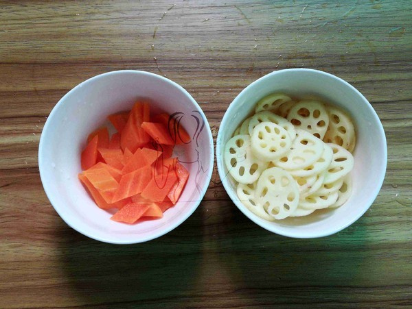 荷塘小炒的做法-家常味炒菜譜