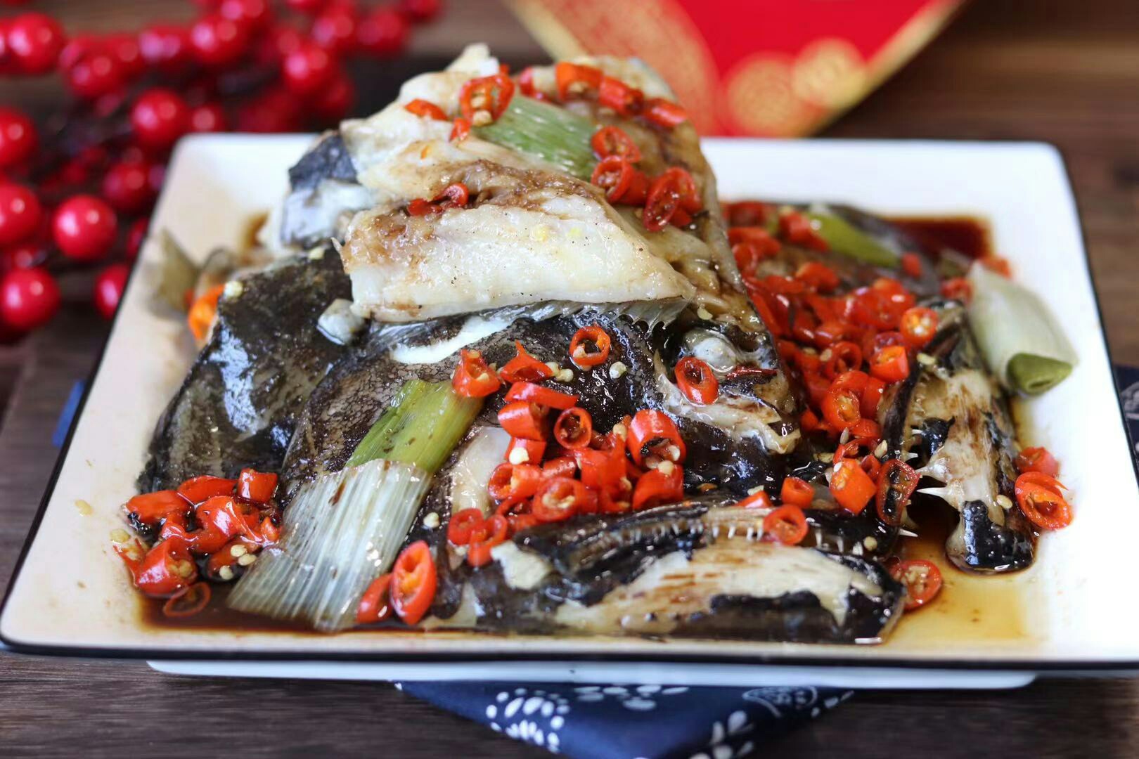 清蒸鰈魚頭的做法-家常味蒸菜譜