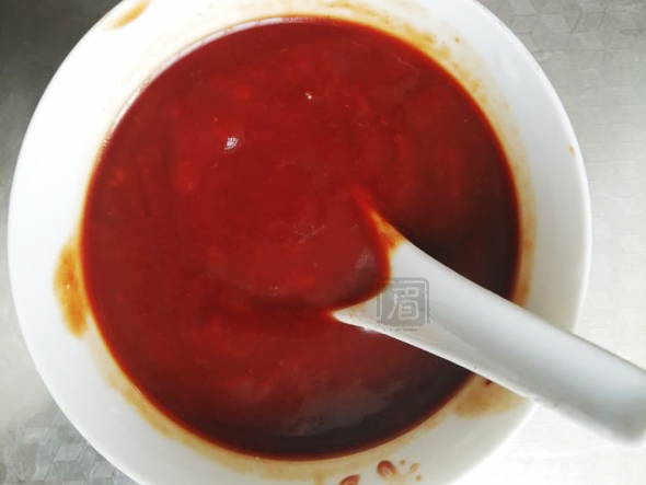 叉燒醬烤雞翅的做法-咸鮮味烘焙菜譜-易網<a href=http://www.gyfww.com/ target=_blank class=infotextkey>健康養生</a>網 叉燒醬烤雞翅的做法-咸鮮味烘焙菜譜