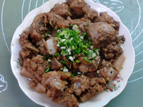 香芋蒸排骨的做法-家常味蒸菜譜