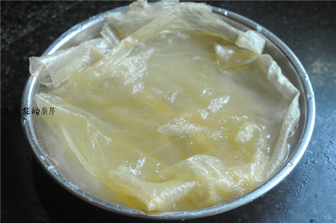 豆皮蒸肉卷的做法-家常味蒸菜譜