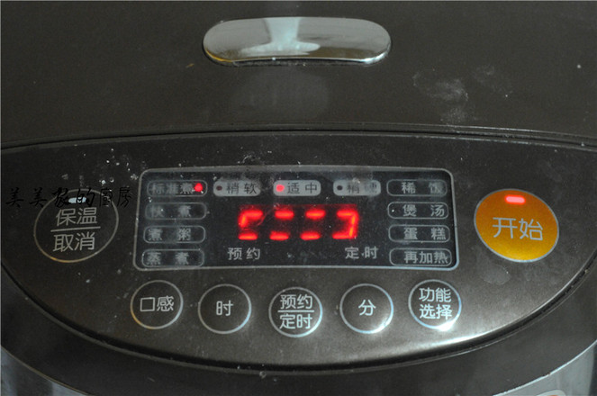 電飯煲燜雞的做法-家常味燜菜譜