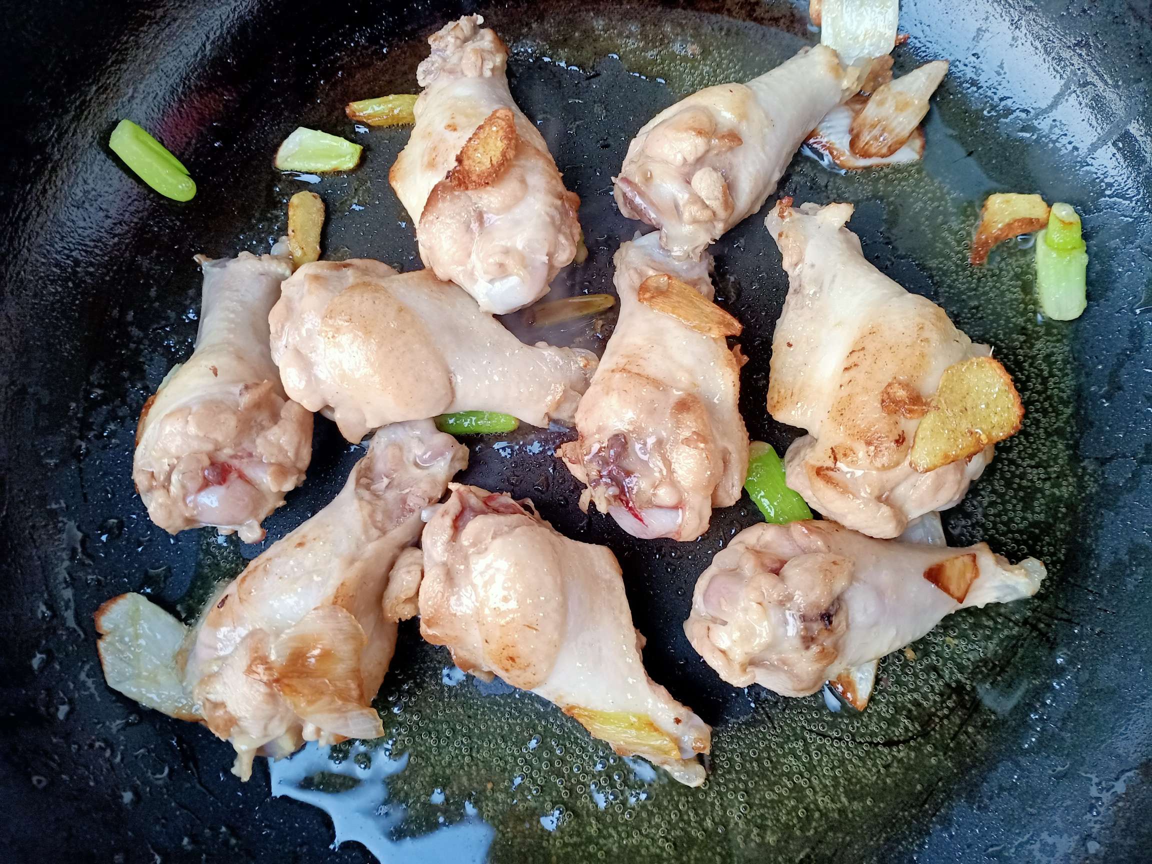 照燒雞翅根的做法-咸鮮味燒菜譜