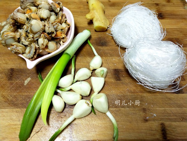 蒜蓉蒸扇貝的做法-家常味蒸菜譜