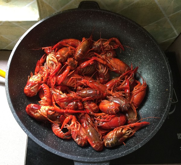 麻辣小龍蝦的做法-香辣味炒菜譜