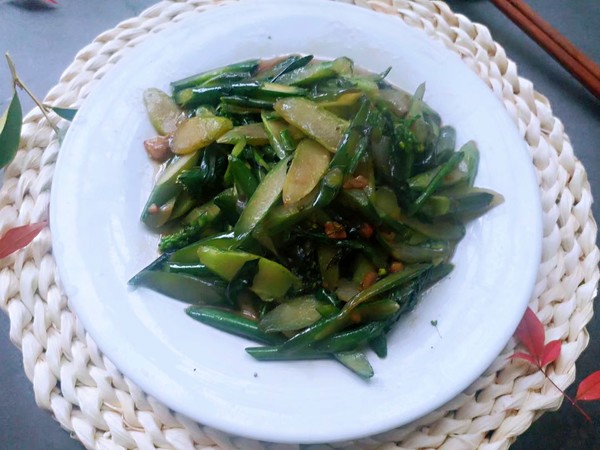 爆炒紅菜苔的做法-咸鮮味炒菜譜