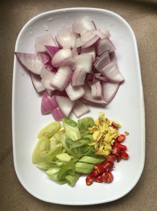 洋蔥生蠔的做法-咸鮮味炒菜譜