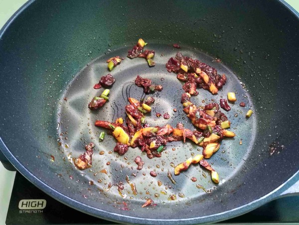 醬燜茄子的做法-家常味燜菜譜