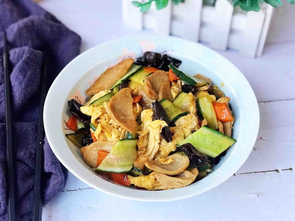 時(shí)蔬木須香腸的做法-家常味炒菜譜