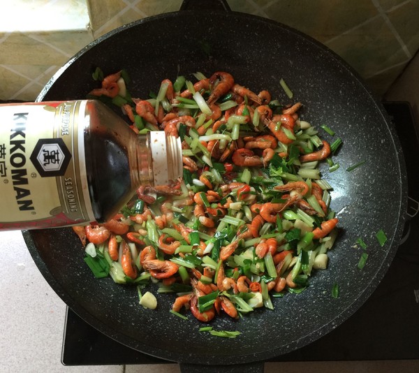 香辣小河蝦的做法-香辣味炒菜譜