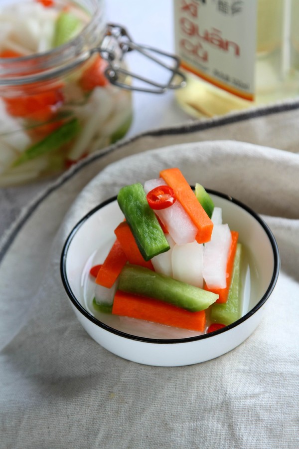 糖醋蘿卜條的做法-酸甜味腌菜譜-易網(wǎng)健康養(yǎng)生網(wǎng) 糖醋蘿卜條的做法-酸甜味腌菜譜