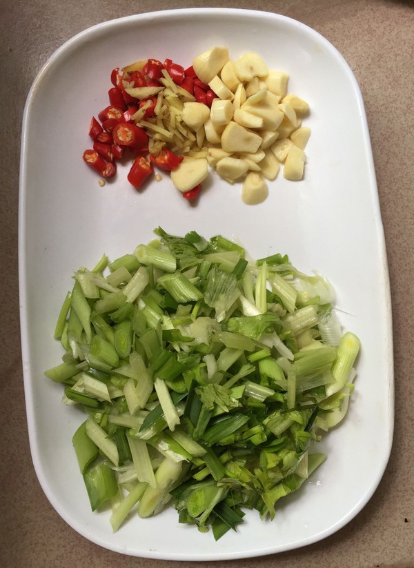 香辣小河蝦的做法-香辣味炒菜譜