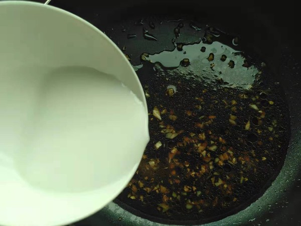 蠔油西蘭花的做法-咸鮮味煮菜譜