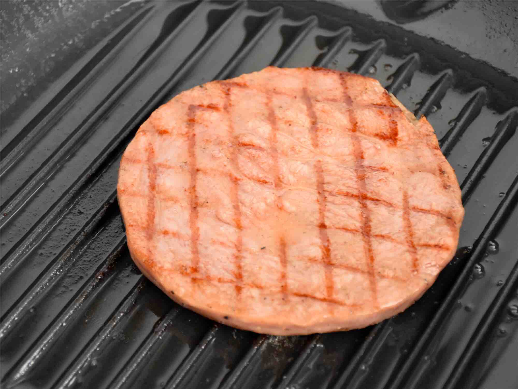 香煎鮮嫩牛排的做法-黑椒味煎菜譜