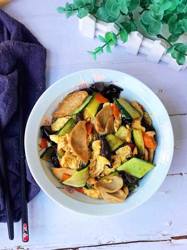 時(shí)蔬木須香腸的做法-家常味炒菜譜