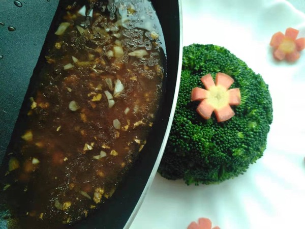 蠔油西蘭花的做法-咸鮮味煮菜譜