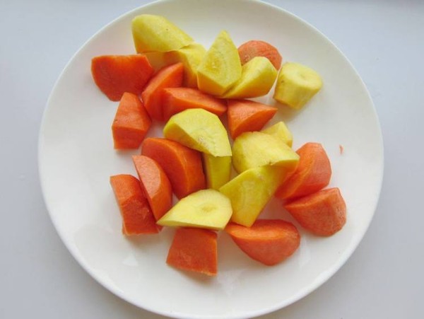 胡蘿卜燉羊腿的做法-家常味燉菜譜-易網健康養生網 胡蘿卜燉羊腿的做法-家常味燉菜譜