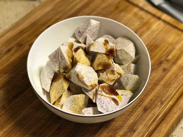 香蒸芋頭的做法-家常味蒸菜譜-易網(wǎng)健康養(yǎng)生網(wǎng) 香蒸芋頭的做法-家常味蒸菜譜