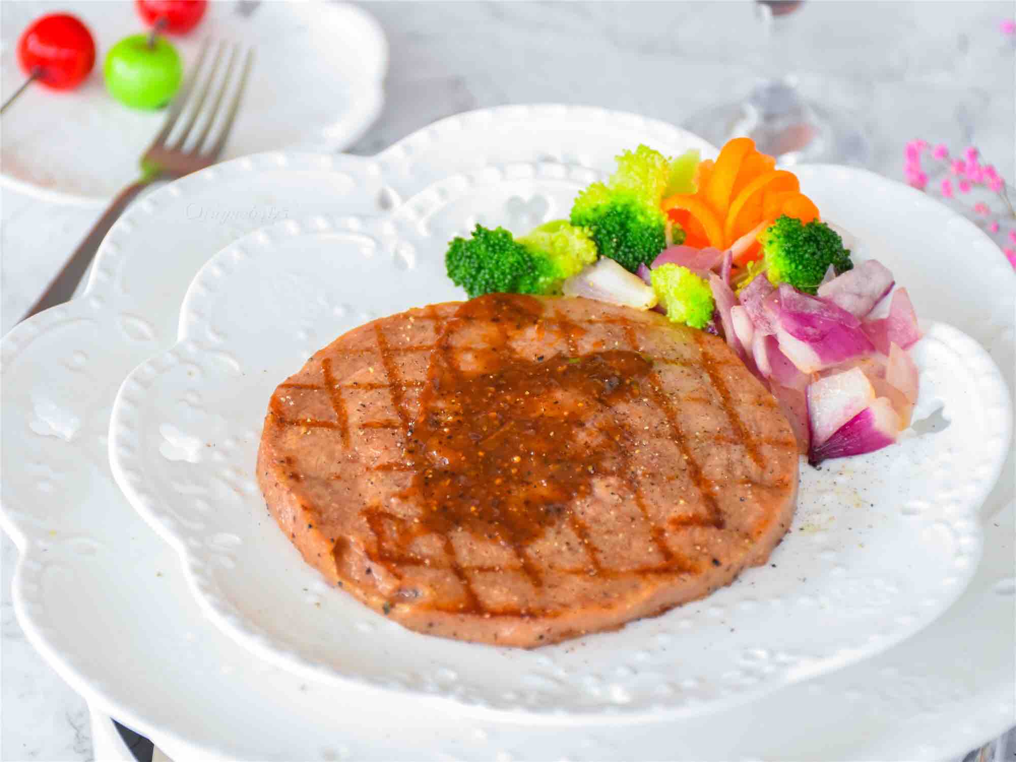 香煎鮮嫩牛排的做法-黑椒味煎菜譜