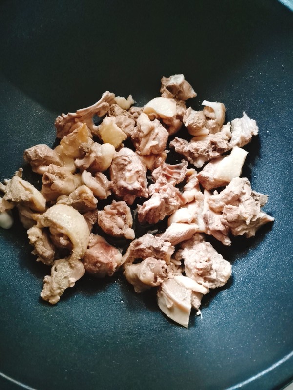 啤酒鴨的做法-咸鮮味燒菜譜