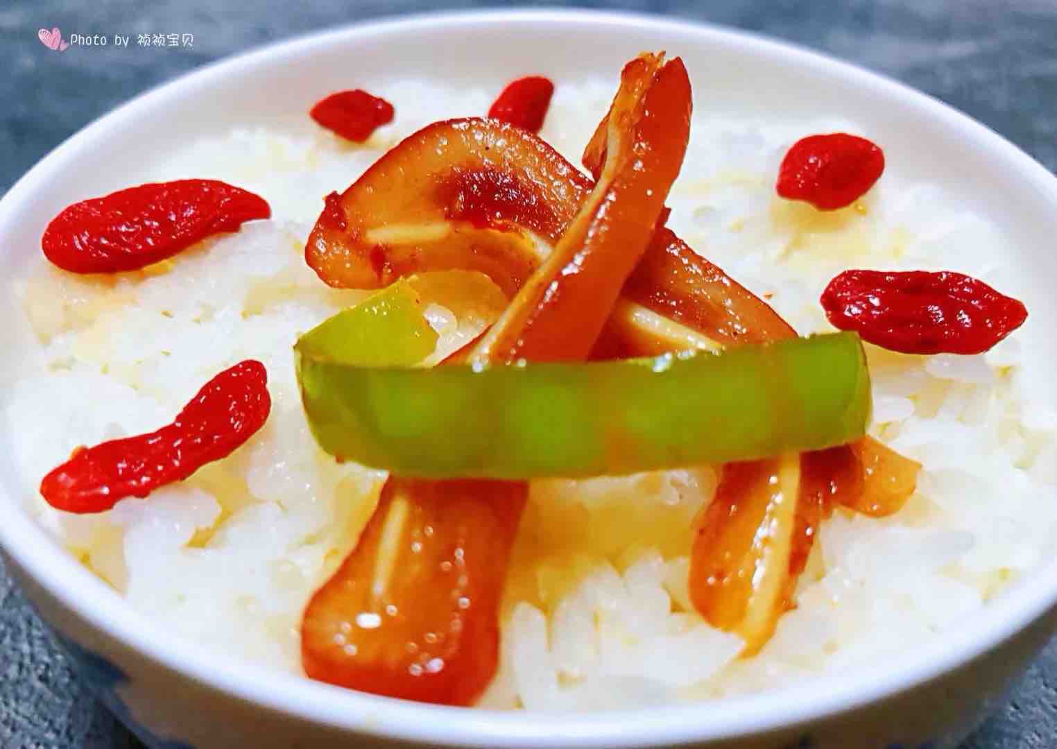 爆炒豬耳朵的做法-香辣味炒菜譜