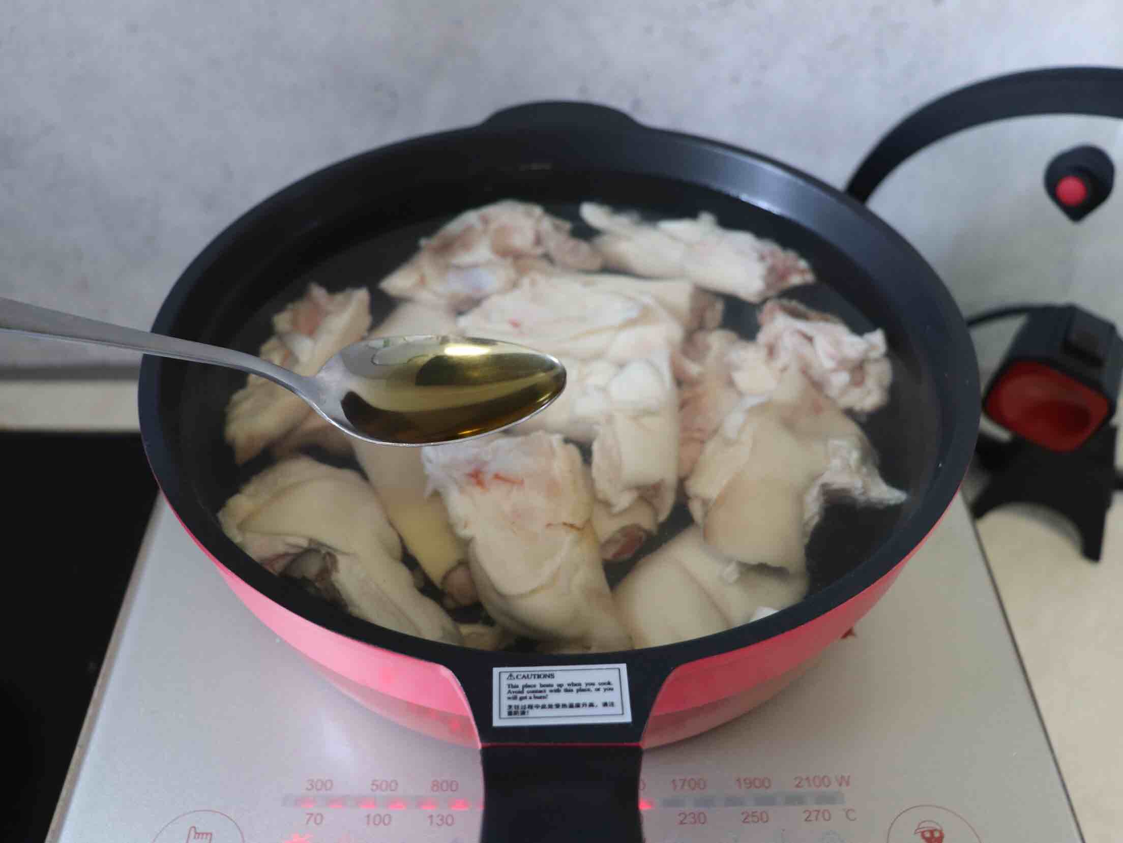 簡單易學的美味紅燒豬蹄的做法-家常味燒菜譜