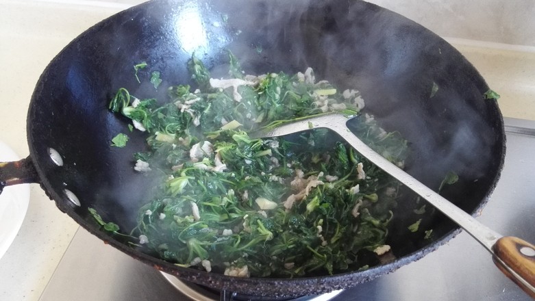 薺菜炒肉絲的做法-咸鮮味炒菜譜