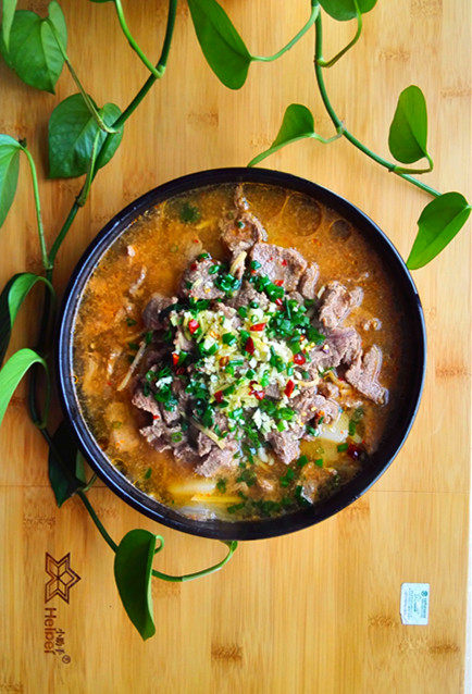 水煮牛肉的做法-咸鮮味煮菜譜-易網健康養生網 水煮牛肉的做法-咸鮮味煮菜譜