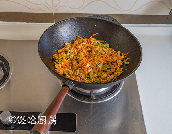 魚香雞絲的做法-家常味炒菜譜