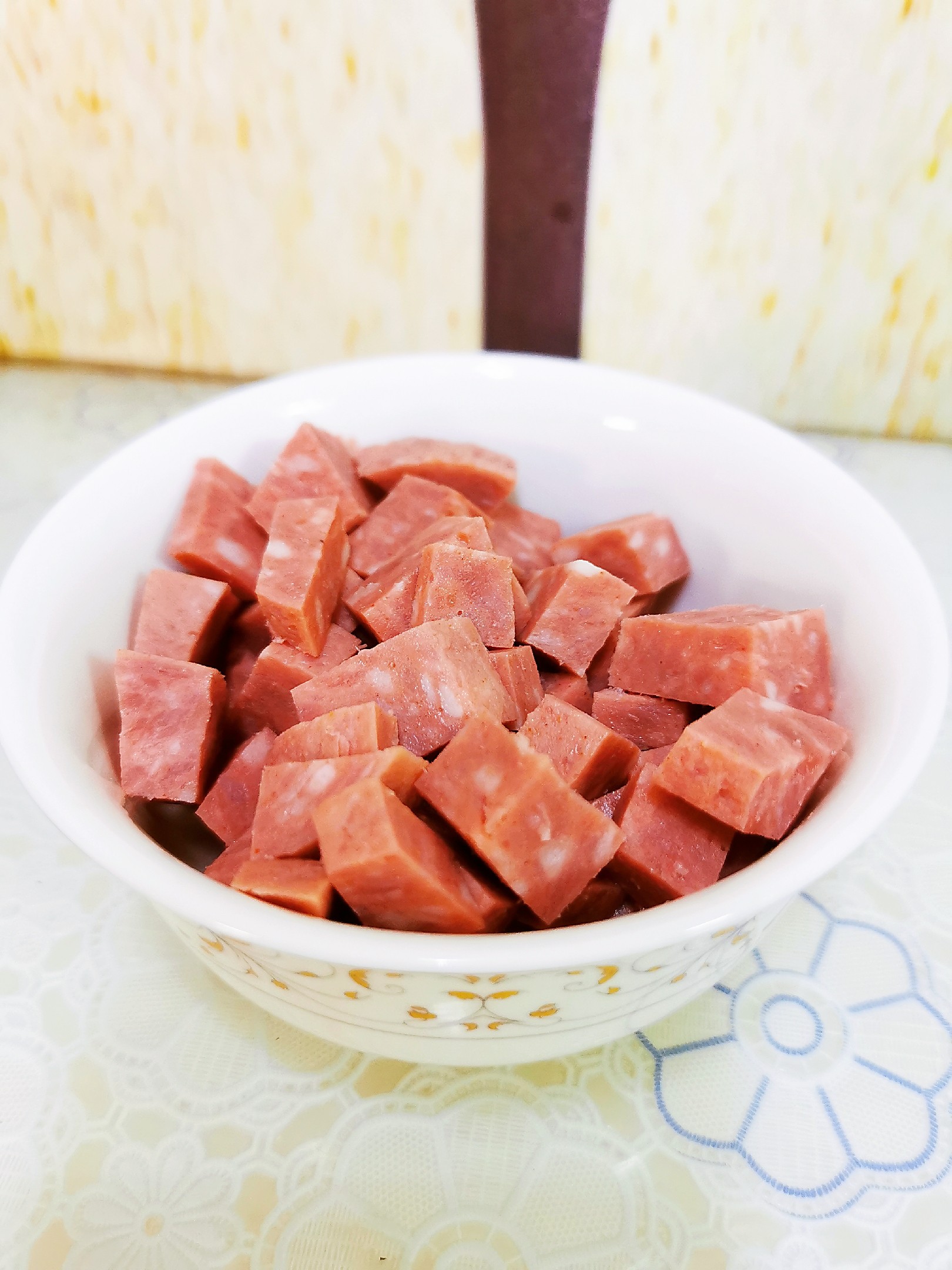 青豆炒火腿的做法-咸鮮味炒菜譜