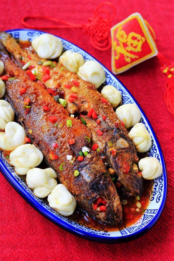 五道黑燜花卷的做法-家常味燜菜譜