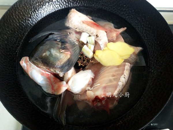 魚頭豆腐湯的做法-家常味煮菜譜-易網健康養生網 魚頭豆腐湯的做法-家常味煮菜譜