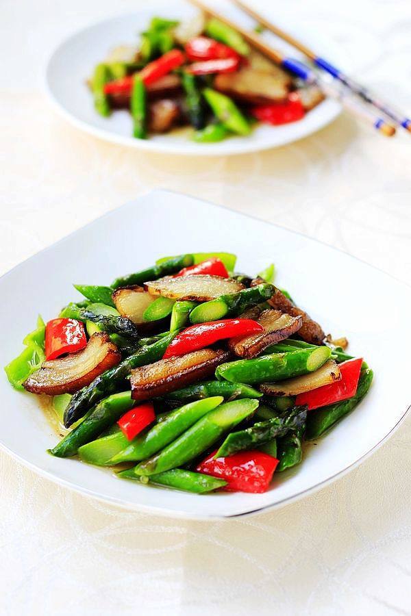 蘆筍炒肉的做法-家常味炒菜譜