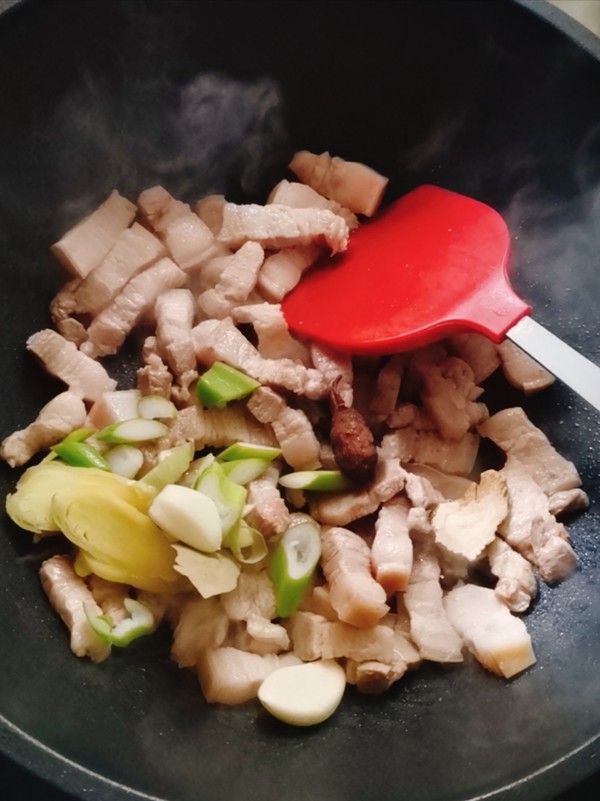 砂鍋壇肉的做法-咸鮮味砂鍋菜譜