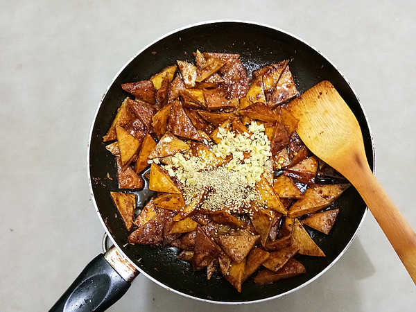 香辣豆腐干的做法-麻辣味其它工藝菜譜