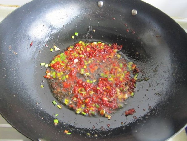 五道黑燜花卷的做法-家常味燜菜譜