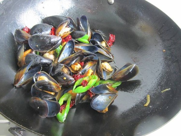 辣炒海虹的做法-香辣味炒菜譜