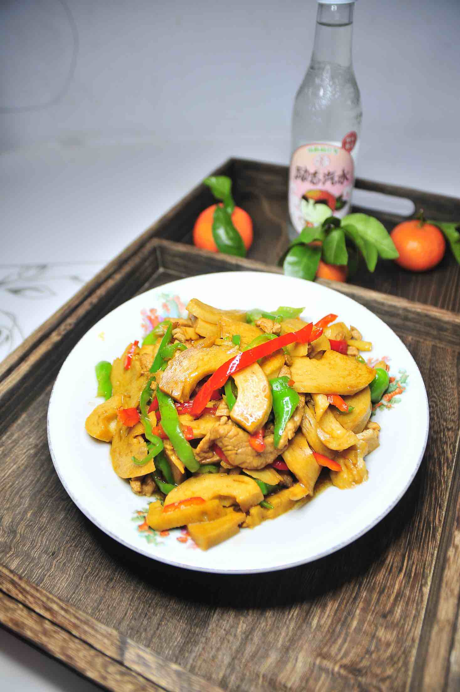 面筋炒肉絲的做法-家常味炒菜譜-易網健康養生網 面筋炒肉絲的做法-家常味炒菜譜