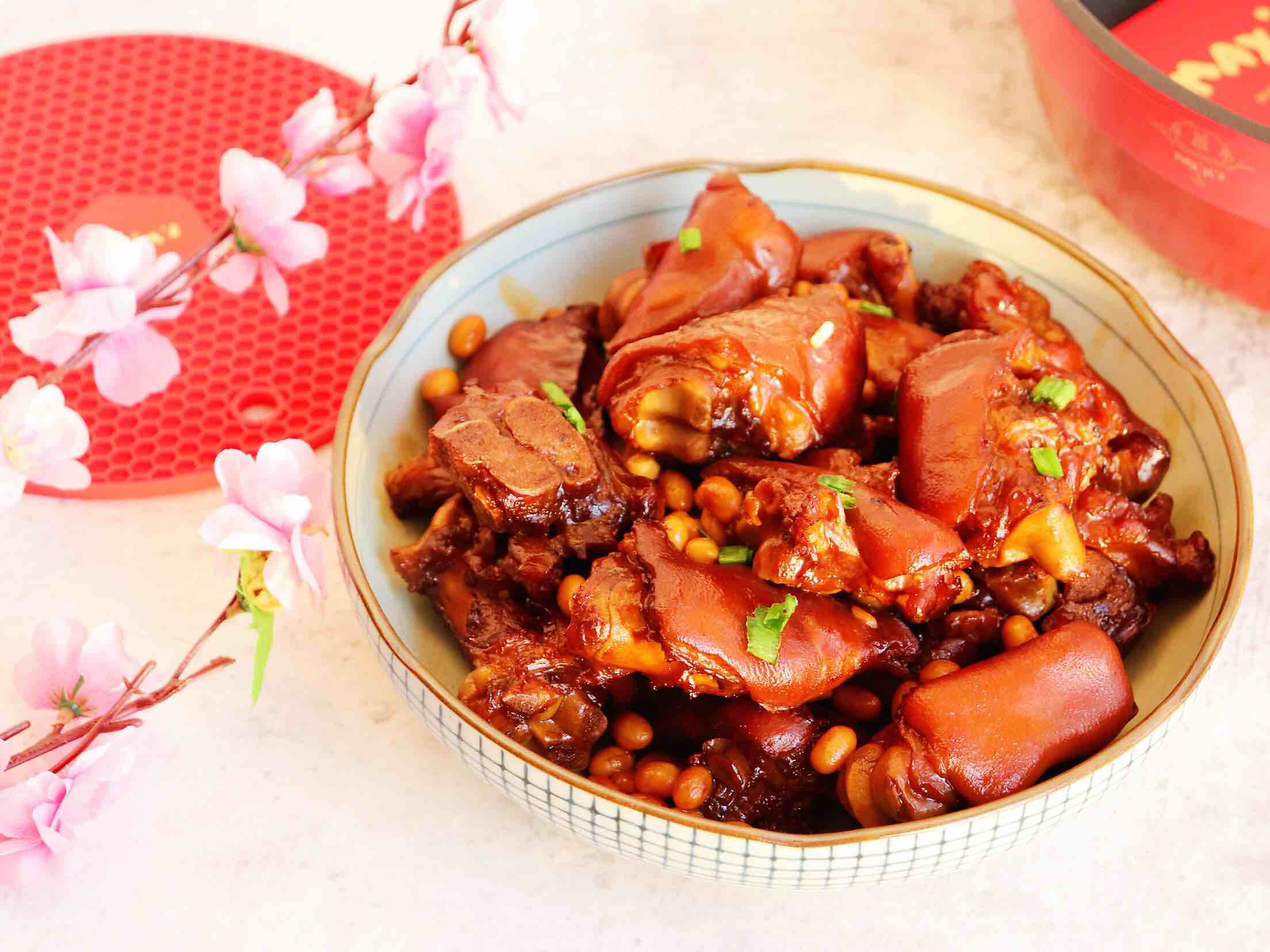 簡單易學的美味紅燒豬蹄的做法-家常味燒菜譜