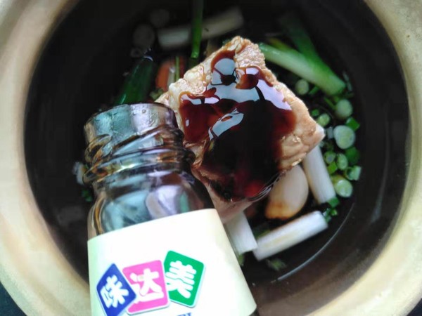 家庭版東坡肉的做法-咸鮮味燉菜譜