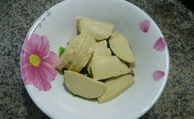 香菇荷蘭豆拌小素雞的做法-家常味拌菜譜